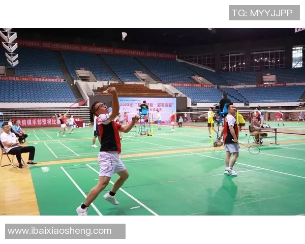 周伟独家分享羽毛球技巧与心得助你提升竞技水平 周伟独家分享羽毛球技巧与心得助你提升竞技水平