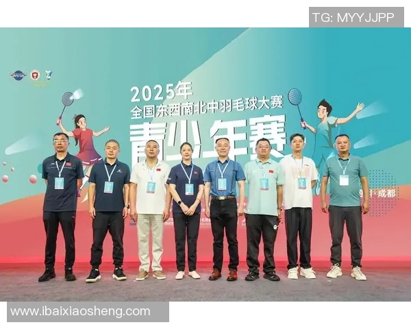 成都羽毛球队状态分析与未来展望聚焦羽毛球运动的热潮与发展 成都羽毛球队状态分析与未来展望聚焦羽毛球运动的热潮与发展