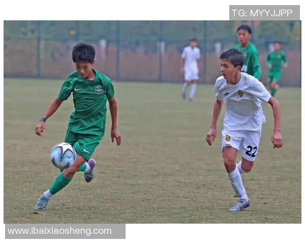 西安足球队在邀请赛中的耐力表现分析与总结