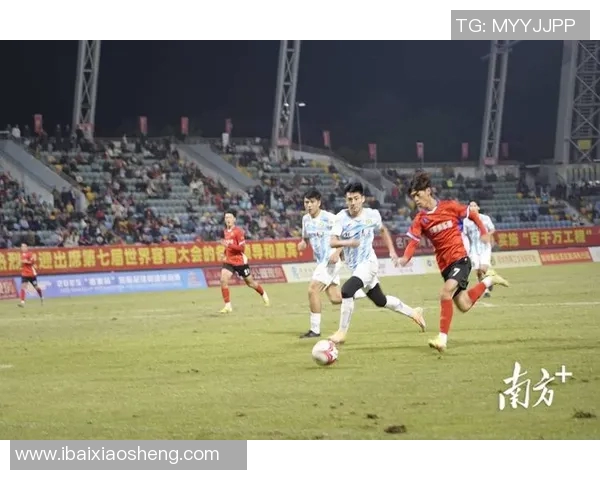 赛后分析:深圳足球队与重庆足球队的战术意识与表现对比探讨 赛后分析:深圳足球队与重庆足球队的战术意识与表现对比探讨