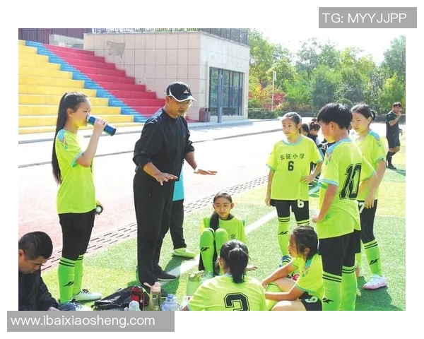 走近绿茵场上的巨星聆听足球明星背后的真实故事与感受 走近绿茵场上的巨星聆听足球明星背后的真实故事与感受